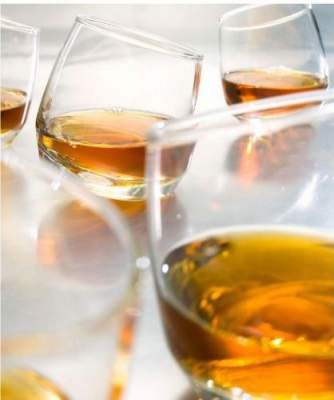 Bujające się szklanki do whisky Bar Sagaform