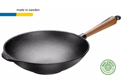 Żeliwny wok patelnia Skeppshult 30 cm na indukcję i gaz